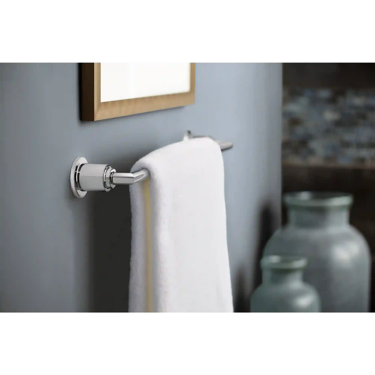 Arris 24" Towel Bar