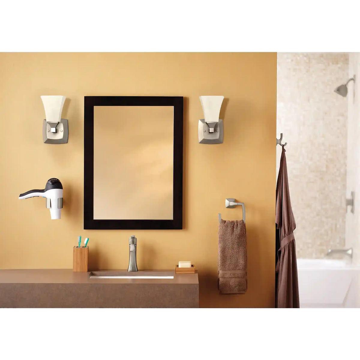 Voss Towel Ring
