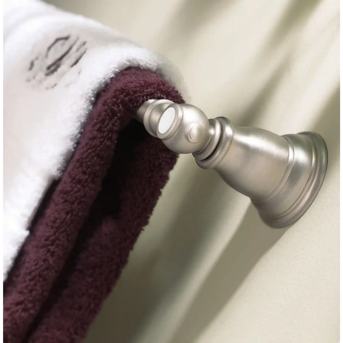 Kingsley 18" Towel Bar