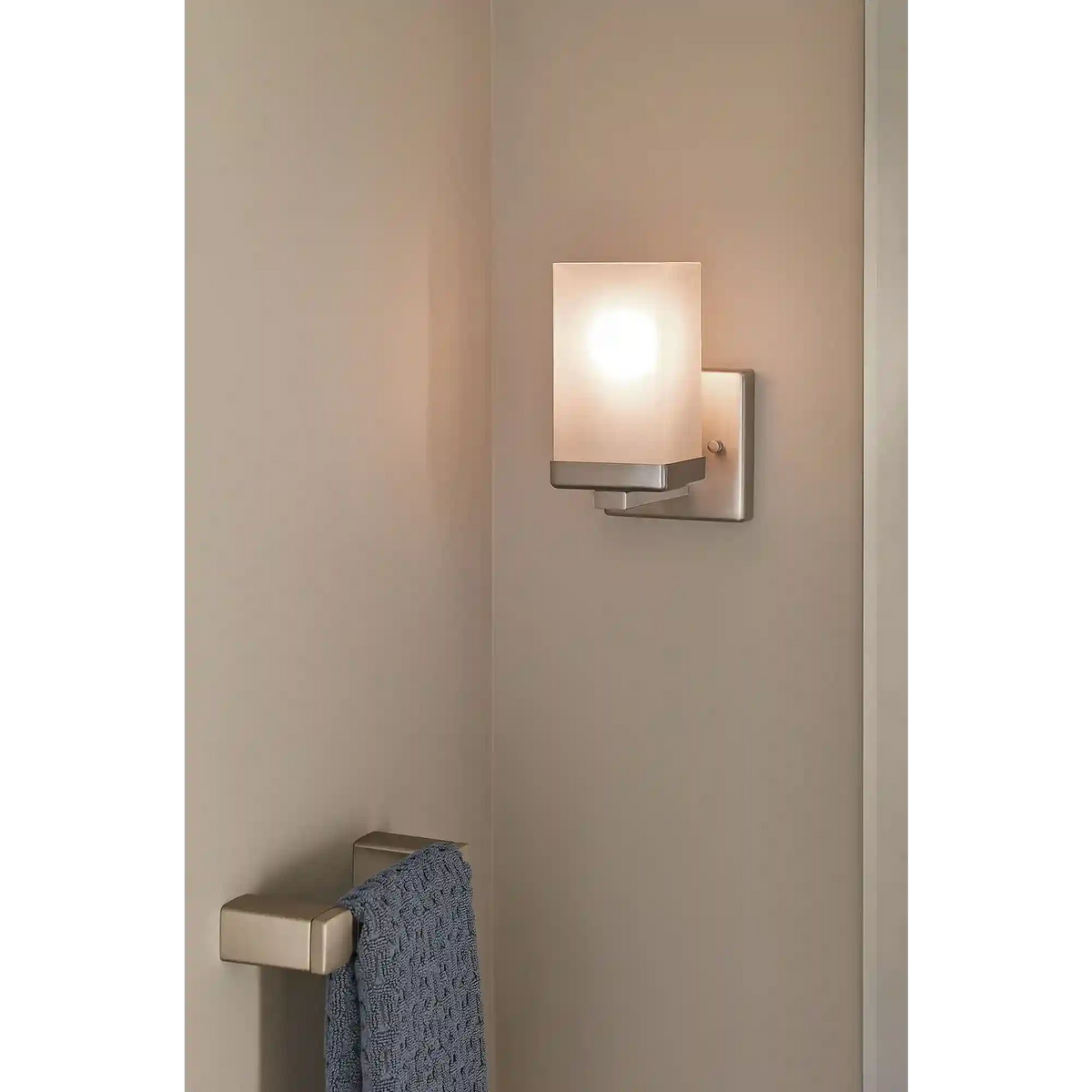 90 Degree One Globe Bath Light
